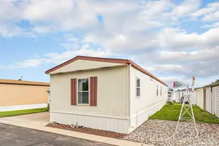 2200 37th St, Evans, CO 80620 - Photo 3