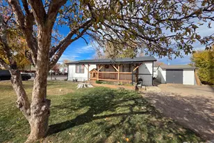 430 Barnard Ct, Longmont, CO 80501 - Photo 1