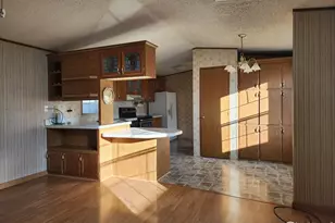 729 17th Ave, Longmont, CO 80501 - Photo 3