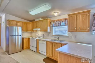 605 W 57th St, Loveland, CO 80538 - Photo 7