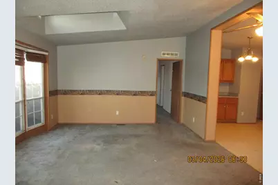 205 N 2nd St #10, Berthoud, CO 80513 - Photo 3