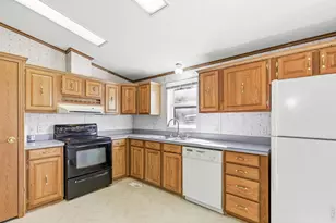 2626 W 1st St, Greeley, CO 80631 - Photo 9