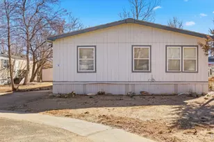 2626 W 1st St, Greeley, CO 80631 - Photo 25