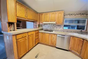1383 Sunset Pl, Loveland, CO 80537 - Photo 9