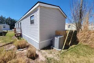 2200 37th St, Evans, CO 80620 - Photo 5