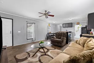 2626 W 1st St, Greeley, CO 80631 - Photo 7