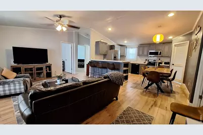 230 N 2nd St #76B, Berthoud, CO 80513 - Photo 3