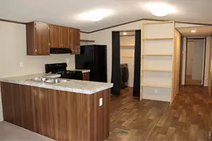 200 N 35th Ave, Greeley, CO 80634 - Photo 5