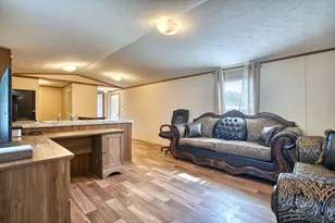 218 Grape St, Hudson, CO 80642 - Photo 3