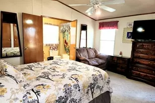 2200 37th St, Evans, CO 80620 - Photo 9