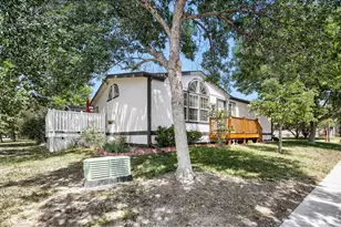 3432 Black Hills, Longmont, CO 80504 - Photo 3