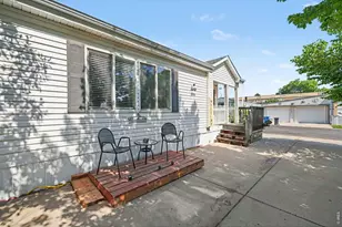 1774 Garnet St, Loveland, CO 80537 - Photo 3