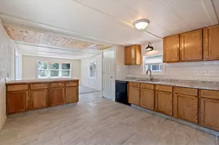 400 N Overland Trail, Fort Collins, CO 80521 - Photo 13