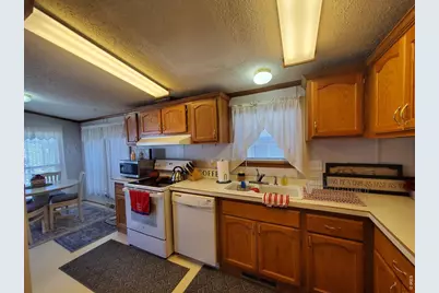 1853 Sandstone Ct #79, Loveland, CO 80537 - Photo 3