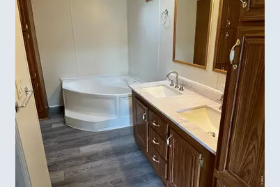 230 N 2nd St #2, Berthoud, CO 80513 - Photo 17