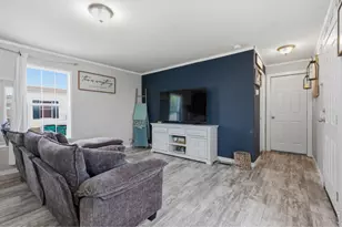 435 N 35th Ave, Greeley, CO 80631 - Photo 3