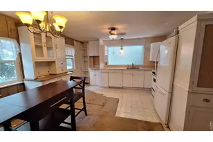 221 W 57th St, Loveland, CO 80538 - Photo 5