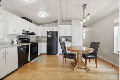 605 W 57th St #14, Loveland, CO 80538 - Photo 7