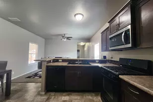 425 Barnard Ct, Longmont, CO 80501 - Photo 5