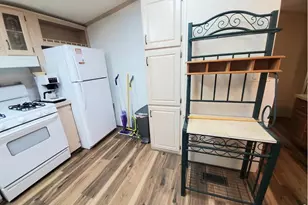 221 W 57th St, Loveland, CO 80538 - Photo 11