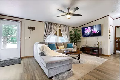 4103 Cedar Ln, Evans, CO 80620 - Photo 5