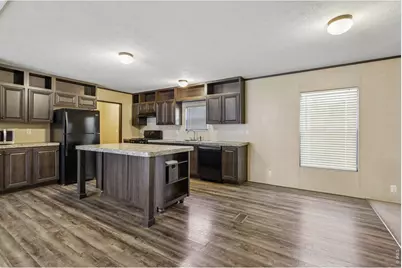 3001 Foxtail Ln, Evans, CO 80620 - Photo 9