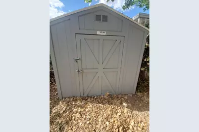221 W 57th St #A29, Loveland, CO 80538 - Photo 25