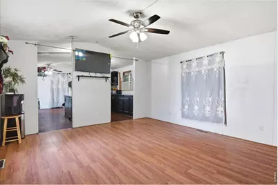 200 N 35th Ave #207, Greeley, CO 80634 - Photo 3