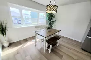 221 W 57th St, Loveland, CO 80538 - Photo 9