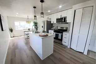 221 W 57th St, Loveland, CO 80538 - Photo 5