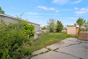 420 E 57th St, Loveland, CO 80538 - Photo 23