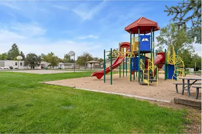 221 W 57th St #B74, Loveland, CO 80538 - Photo 21