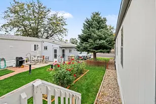 1785 Garnet St, Loveland, CO 80537 - Photo 23