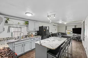 517 E Trilby Rd, Fort Collins, CO 80525 - Photo 7