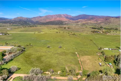 9231 Tollgate Dr, Longmont, CO 80503 - Photo 5