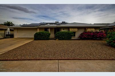 10740 W Saratoga Circle, Sun City, AZ 85351 - Photo 1