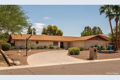 11449 N Bancroft Drive, Phoenix, AZ 85028 - Photo 1