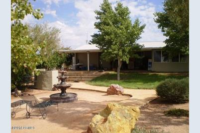 10590 N Showdown Lane, Florence, AZ 85132 - Photo 1