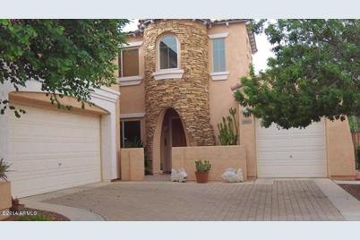 848 E Torrey Pines Place, Chandler, AZ 85249 - Photo 1