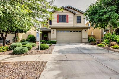 3825 S Vineyard Avenue, Gilbert, AZ 85297 - Photo 1