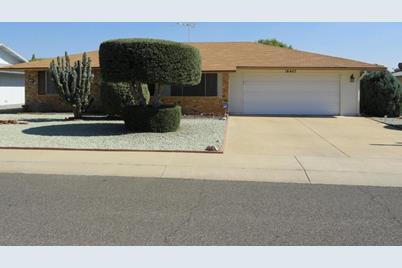 18407 N 94th Avenue, Sun City, AZ 85373 - Photo 1