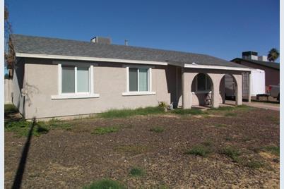 7202 W Westview Drive, Phoenix, AZ 85033 - Photo 1