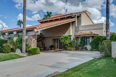 8246 E Del Cadena Drive, Scottsdale, AZ 85258 - Photo 1