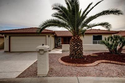 9613 E Glenside Court, Sun Lakes, AZ 85248 - Photo 1