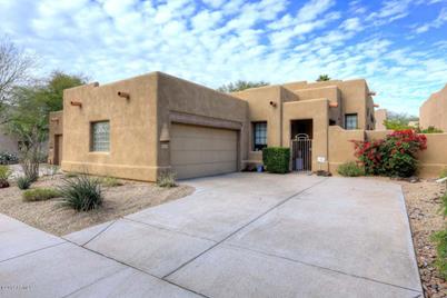 8340 E Las Estancias Street, Scottsdale, AZ 85250 - Photo 1