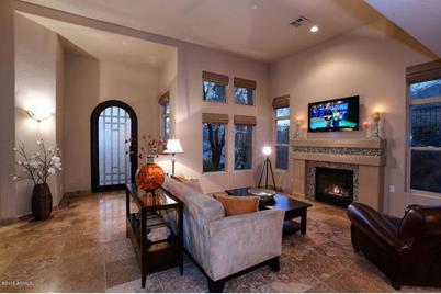 13636 E Shaw Butte Drive, Scottsdale, AZ 85259 - Photo 1