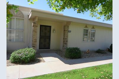 13067 N 100th Avenue, Sun City, AZ 85351 - Photo 1
