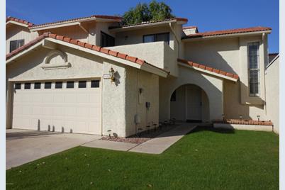 7682 N Pinesview Drive, Scottsdale, AZ 85258 - Photo 1