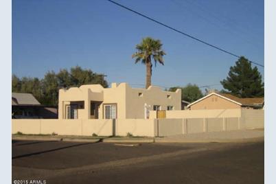 2201 N 24Th Place, Phoenix, AZ 85008 - Photo 1