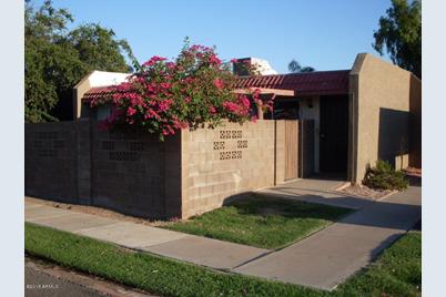 601 N May Street #5, Mesa, AZ 85201 - Photo 1